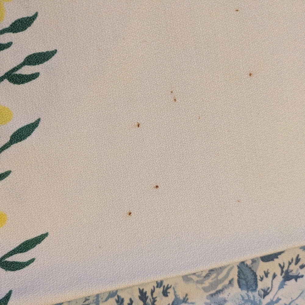 MCM "Symphony" Tablecloth by Simtex - Picture 5 of 7